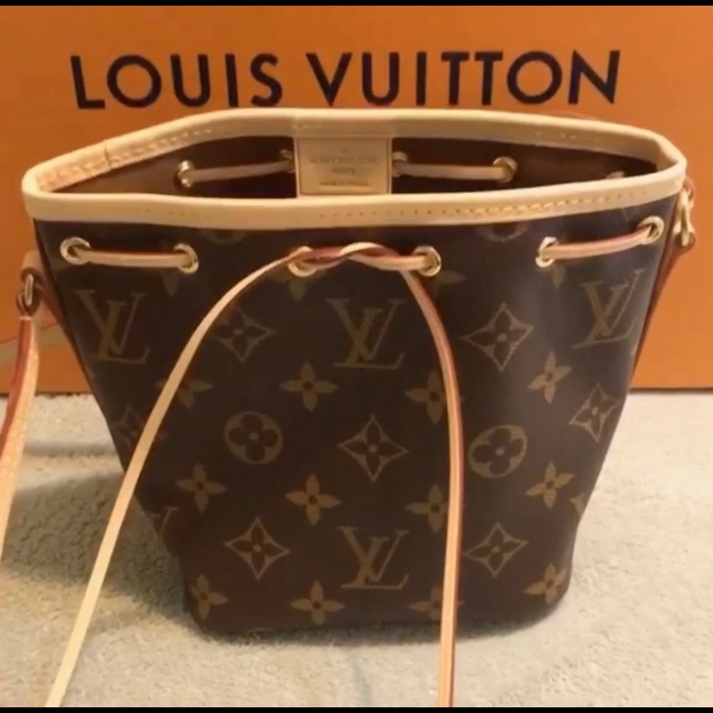🛑SOLD🛑 Louis Vuitton Nano Noe - Picture 6 of 13